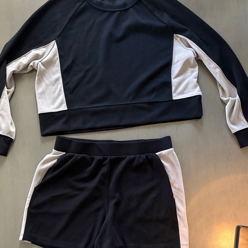 Danskin Black and Cream Athletic Top